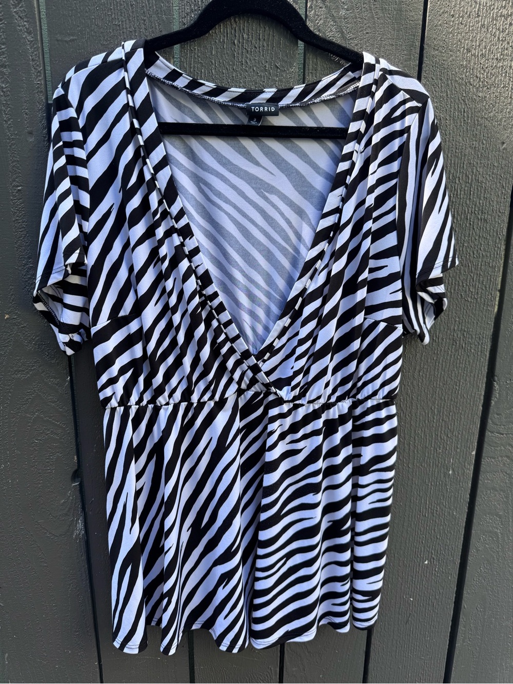 Torrid Black and White Zebra Print Surplice Top, Size 3